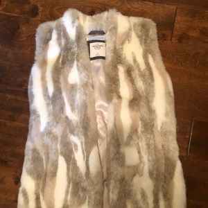Abercrombie faux fur vest